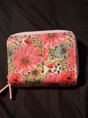 Buxton Pink Floral Zip Wallet